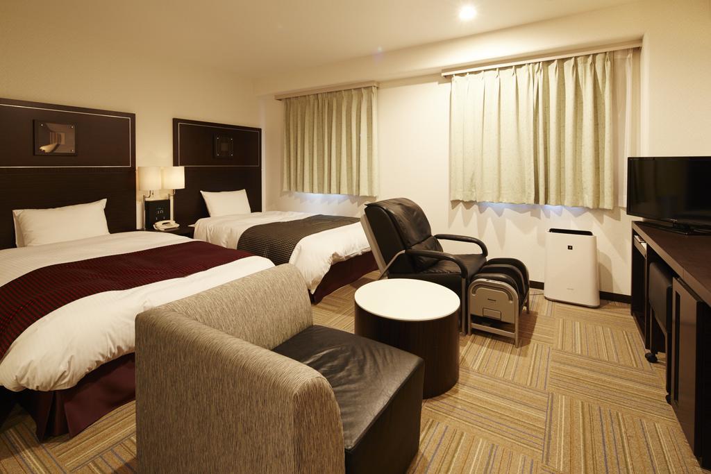 Ariston Inn Kanda Kitakyusyu Airport Exterior foto